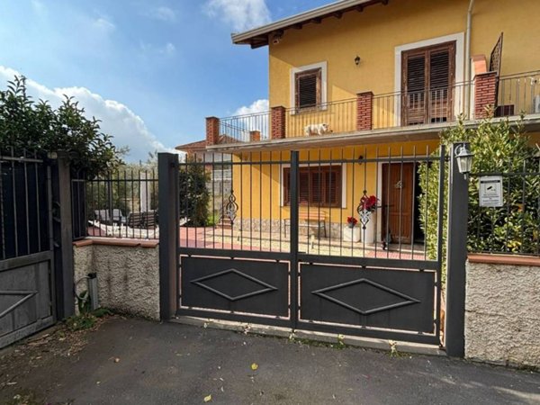 casa indipendente in vendita a Mascalucia