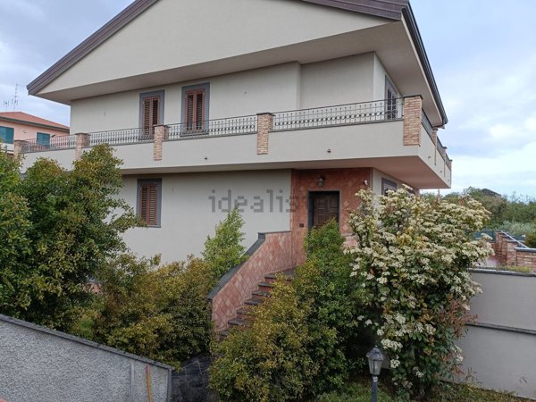 casa indipendente in vendita a Mascalucia