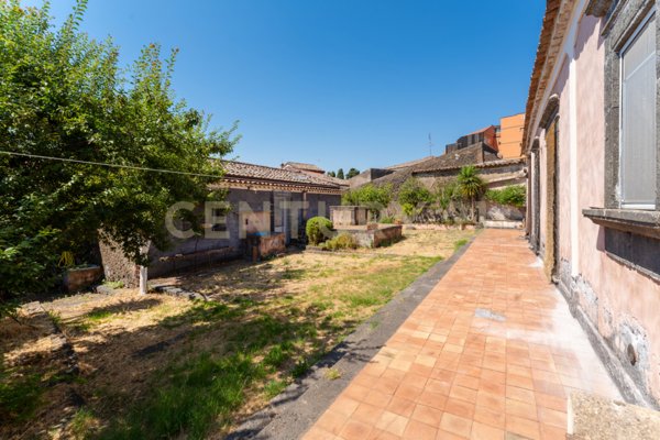 casa indipendente in vendita a Mascalucia