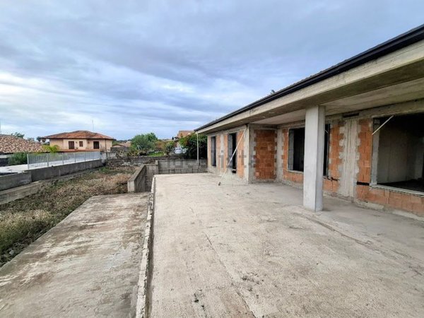 casa indipendente in vendita a Mascalucia