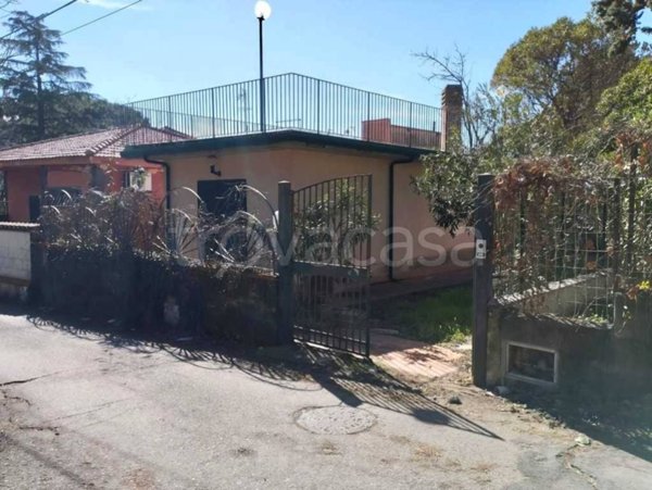 casa indipendente in vendita a Mascalucia