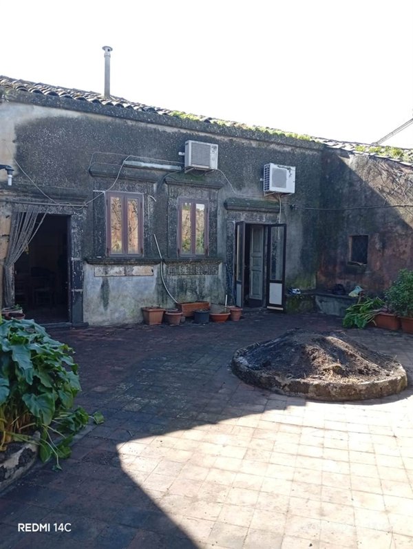 casa indipendente in vendita a Mascalucia