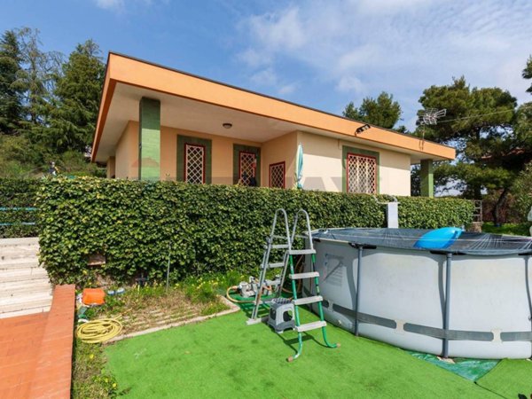 casa indipendente in vendita a Mascalucia in zona Mompilieri