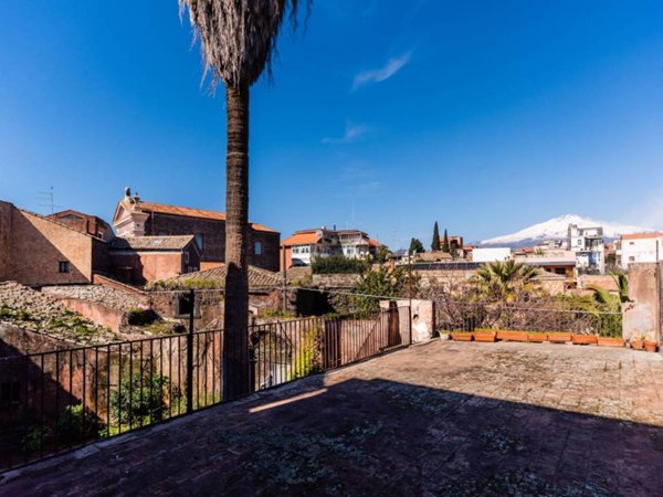 casa indipendente in vendita a Mascalucia