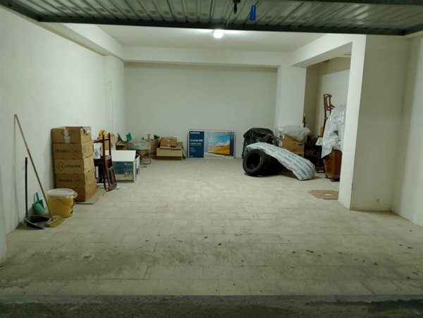 locale commerciale in vendita a Mascalucia