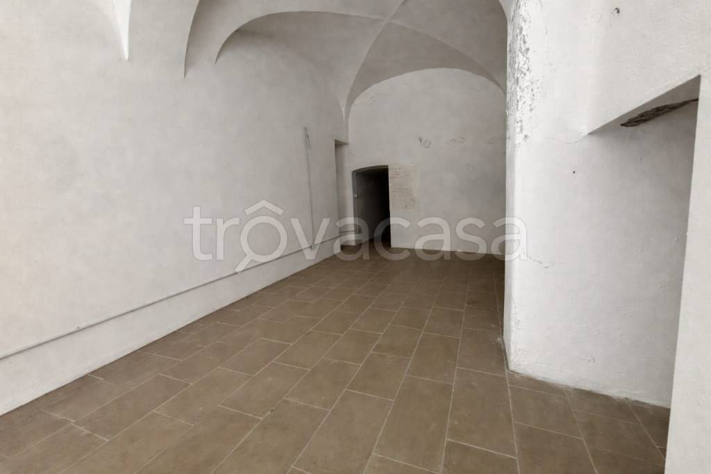 negozio in vendita a Mascalucia