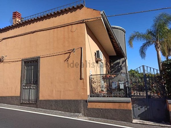 casa indipendente in vendita a Mascalucia in zona Massa Annunziata