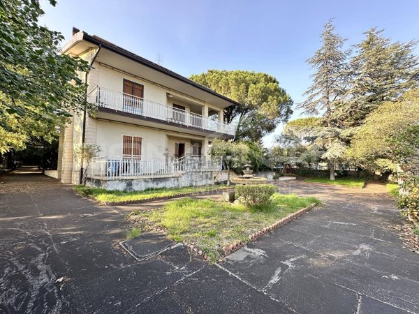 casa indipendente in vendita a Mascalucia