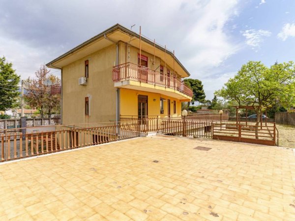 casa indipendente in vendita a Mascalucia in zona Massa Annunziata