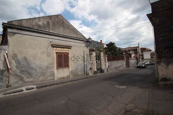 casa indipendente in vendita a Mascalucia