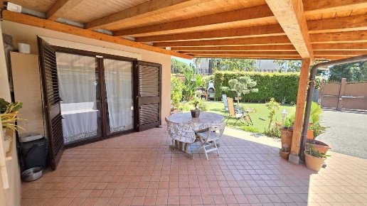 casa indipendente in vendita a Mascalucia