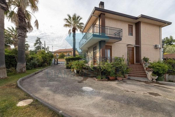 casa indipendente in vendita a Mascalucia