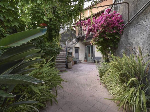 casa indipendente in vendita a Mascalucia