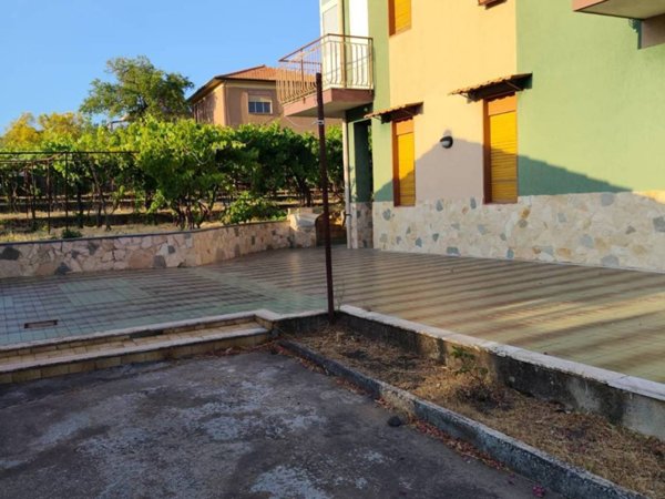casa indipendente in vendita a Mascalucia in zona Mompilieri