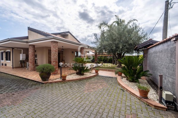 casa indipendente in vendita a Mascalucia in zona Massa Annunziata