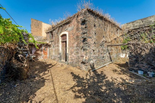 casa indipendente in vendita a Mascalucia