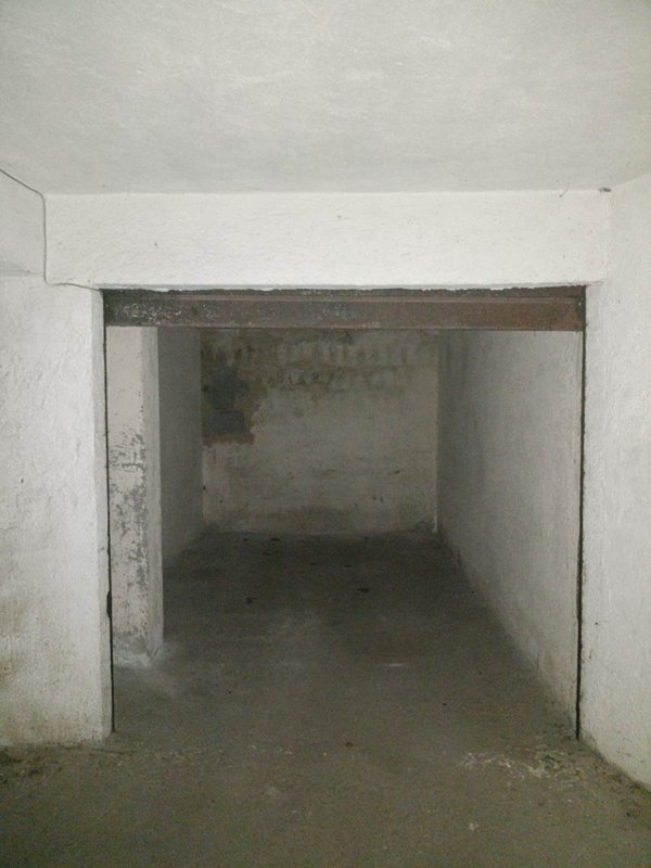 locale di sgombero in vendita a Mascalucia
