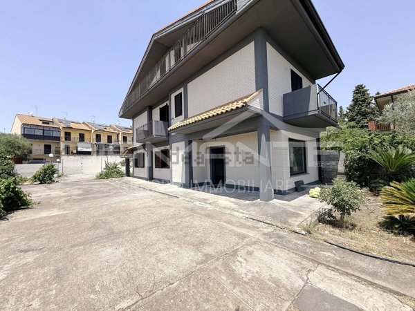 casa indipendente in vendita a Mascalucia