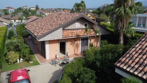casa indipendente in vendita a Mascalucia