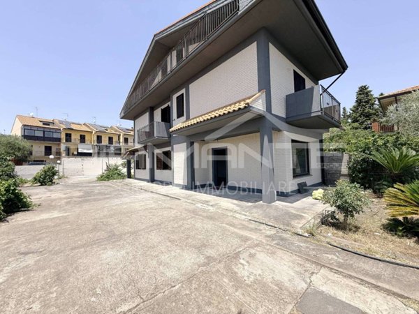 casa indipendente in vendita a Mascalucia in zona Massa Annunziata