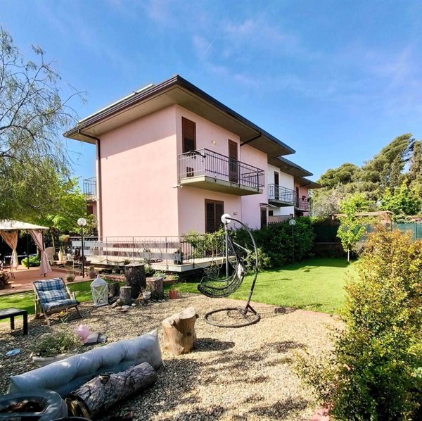 casa indipendente in vendita a Mascalucia in zona Massa Annunziata