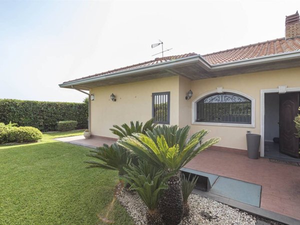 casa indipendente in vendita a Mascalucia in zona Massa Annunziata