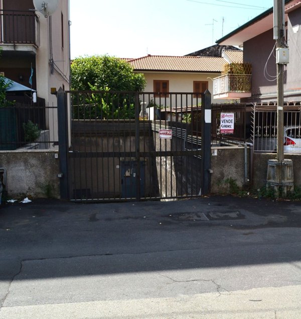 box auto in vendita a Mascalucia