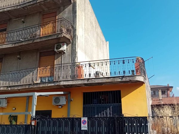 box auto in vendita a Mascalucia