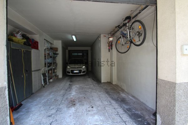 box auto in vendita a Mascalucia