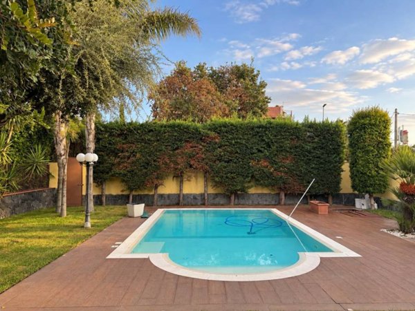 casa indipendente in vendita a Mascalucia