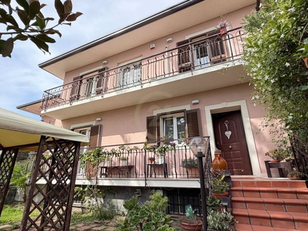 casa indipendente in vendita a Mascalucia