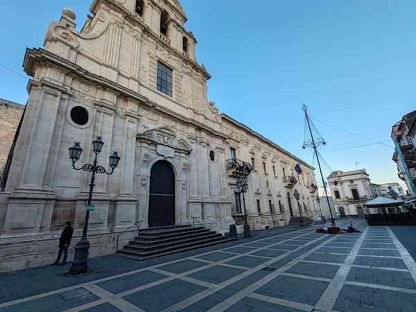 pentavano in vendita a Militello in Val di Catania