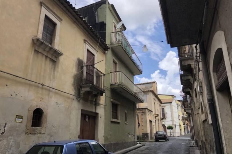 appartamento in vendita a Militello in Val di Catania