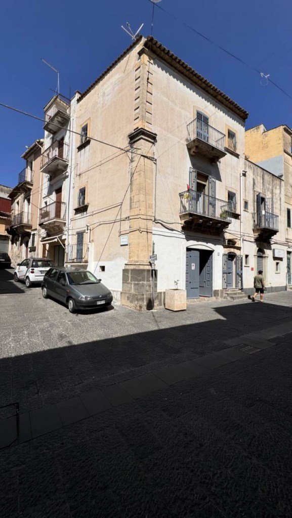 casa indipendente in vendita a Militello in Val di Catania