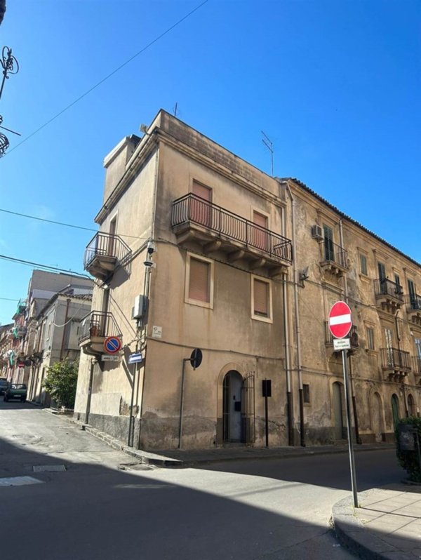 appartamento in vendita a Militello in Val di Catania
