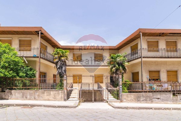 casa indipendente in vendita a Militello in Val di Catania