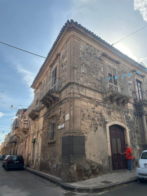 casa indipendente in vendita a Militello in Val di Catania