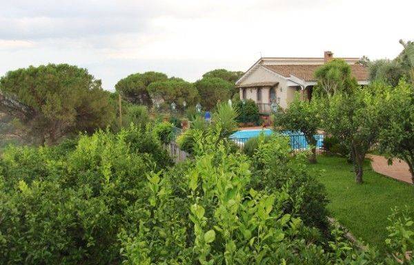 casa indipendente in vendita a Militello in Val di Catania