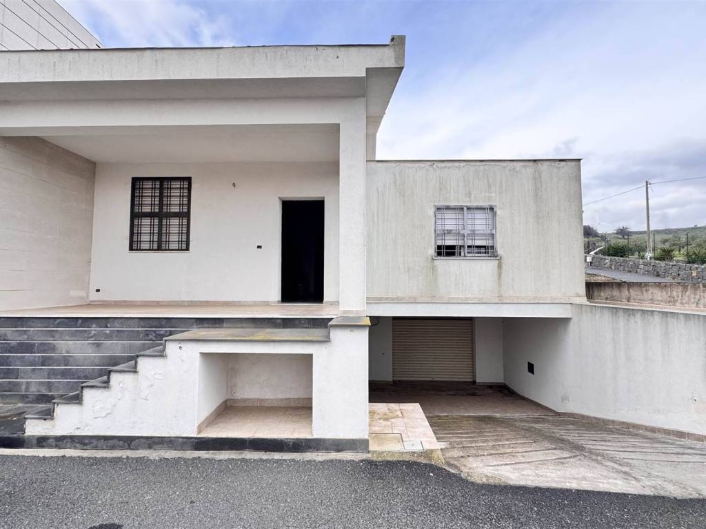 casa indipendente in vendita a Militello in Val di Catania