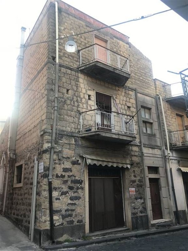 casa indipendente in vendita a Militello in Val di Catania