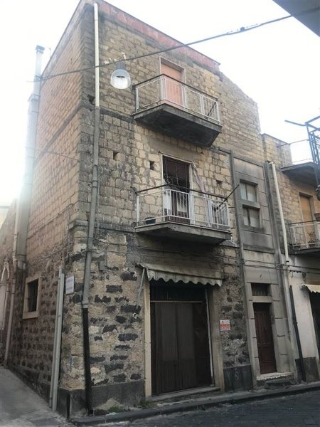 casa indipendente in vendita a Militello in Val di Catania