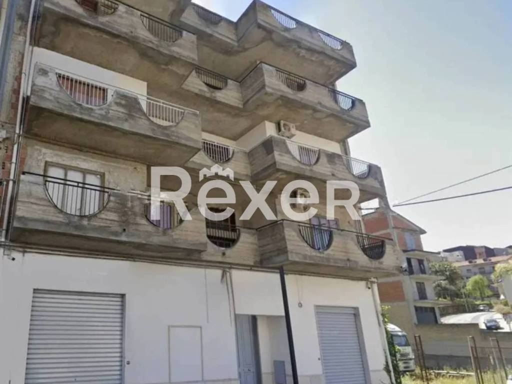 intera palazzina in vendita a Militello in Val di Catania