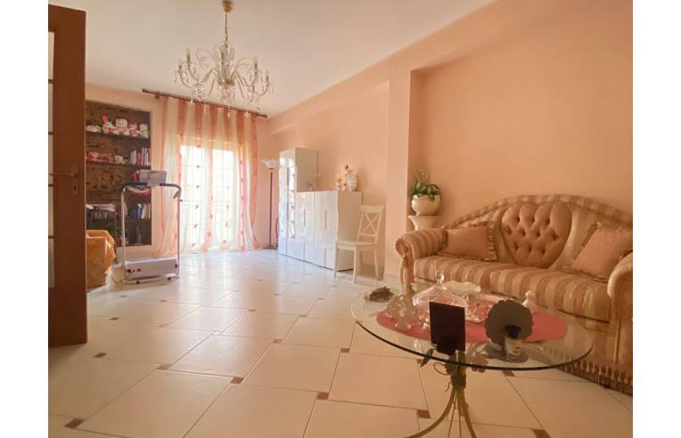 casa indipendente in vendita a Militello in Val di Catania