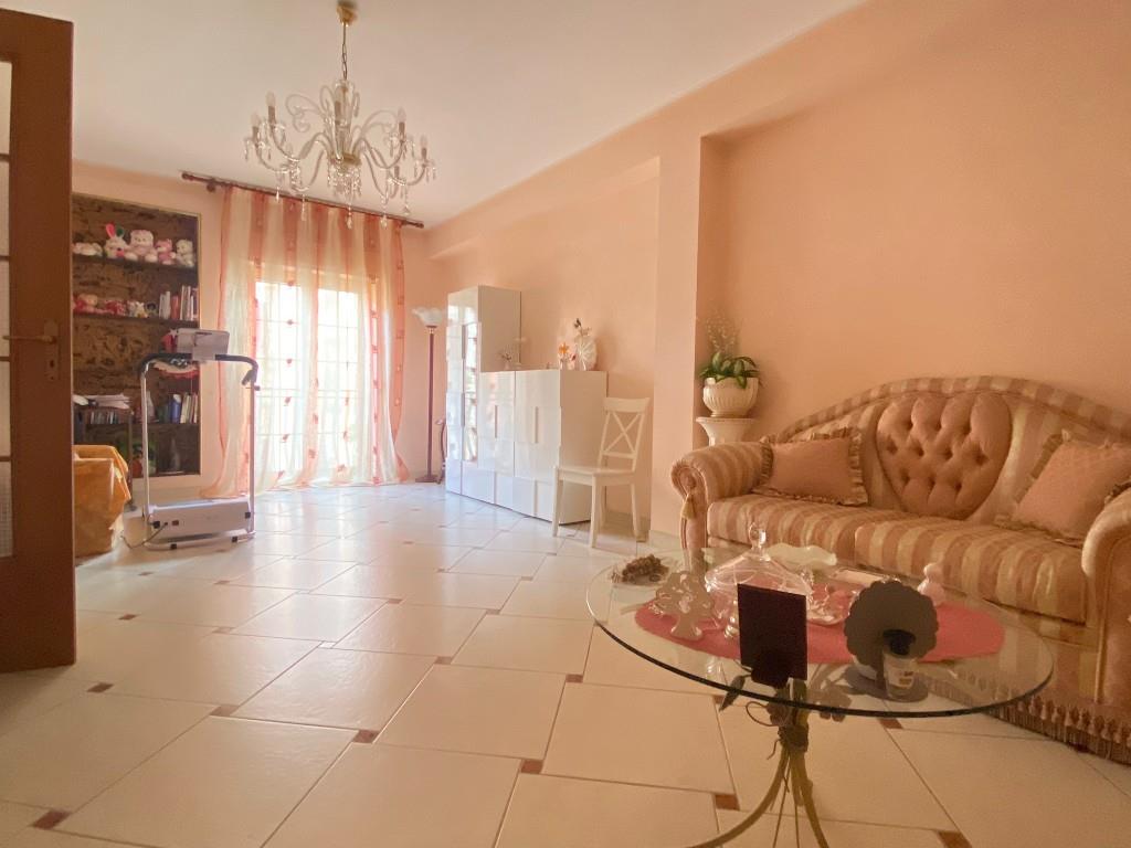 casa indipendente in vendita a Militello in Val di Catania