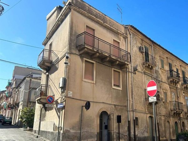 appartamento in vendita a Militello in Val di Catania