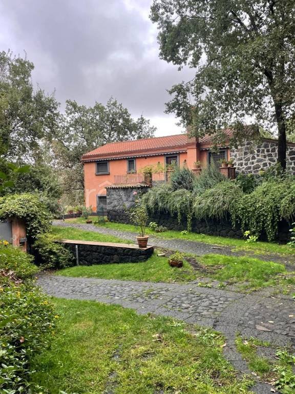casa indipendente in vendita a Milo