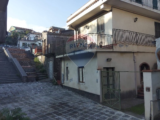 casa indipendente in vendita a Milo
