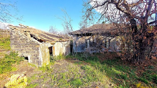 casa indipendente in vendita a Milo