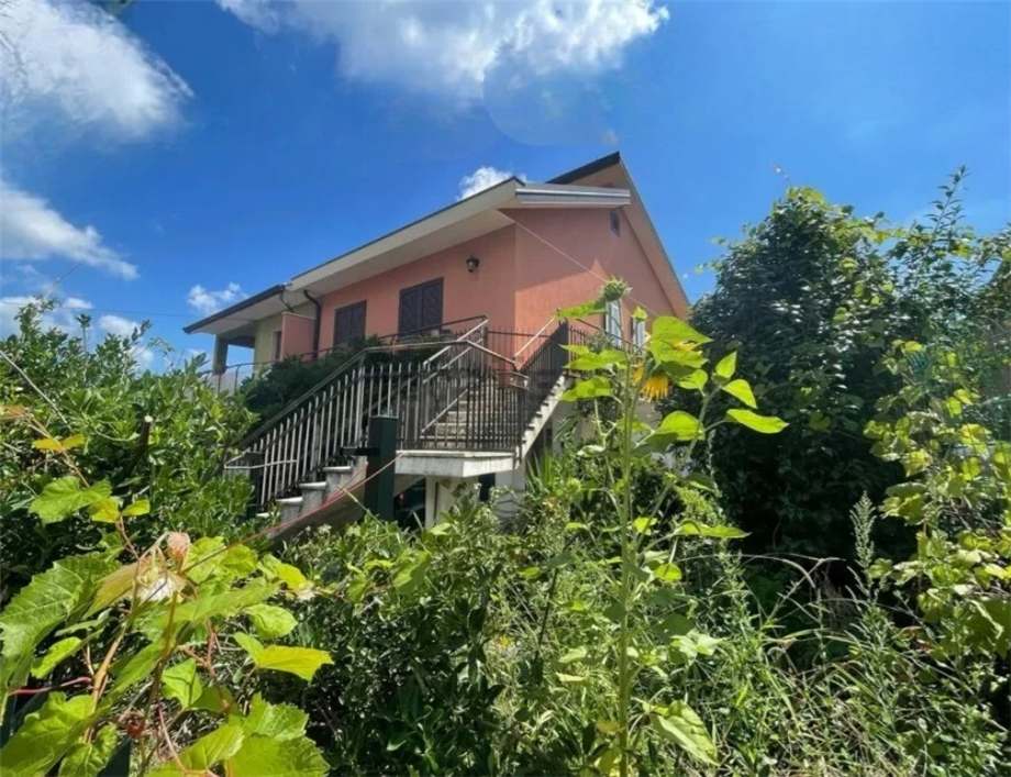 casa indipendente in vendita a Milo