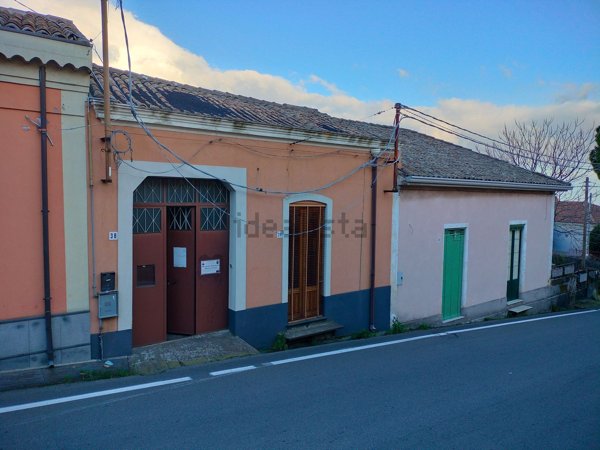 casa indipendente in vendita a Milo